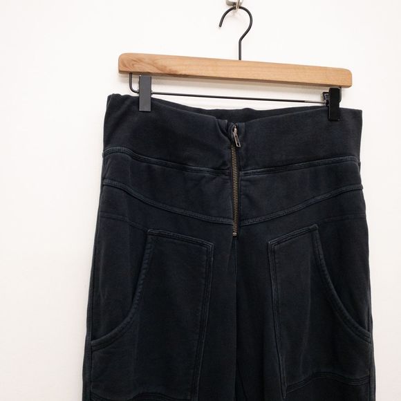 FREE PEOPLE On The Road Pants Black Size Medium - Picture 4 of 11